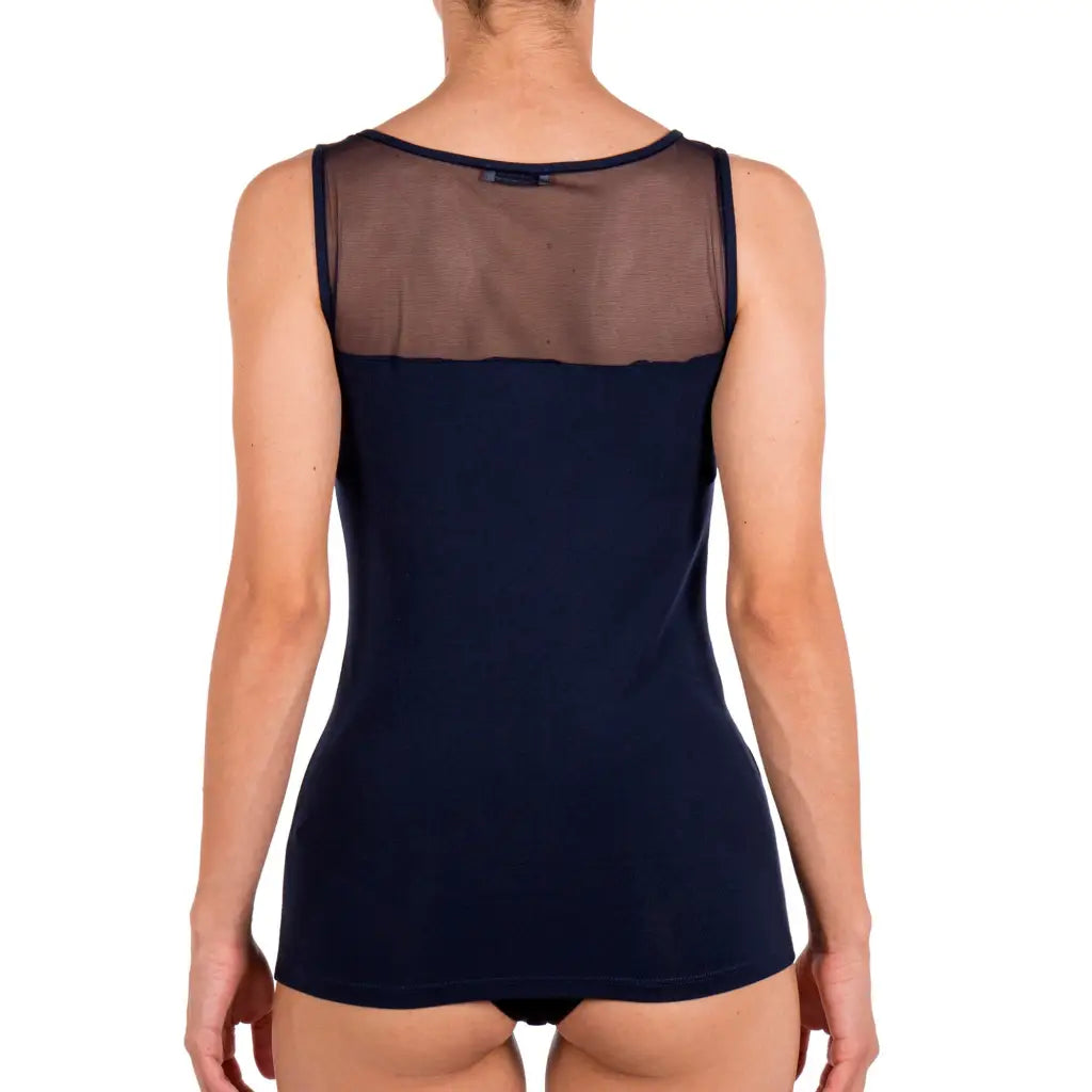 Canotta/Sottogiacca spalla stretta con scollo a V in morbido raso colore bianco - Intimo Altieri Canotta/Sottogiacca spalla stretta con scollo a V in morbido raso colore bianco - Intimo Altieri